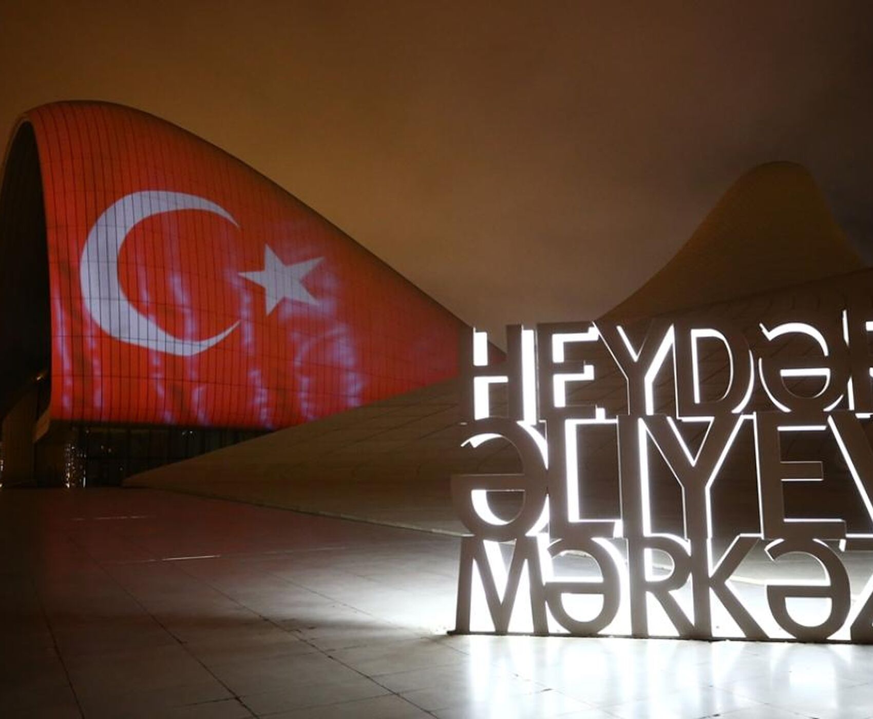 BAKU AZERBAIJAN WITH DIRECT FLIGHT FROM ANTALYA
