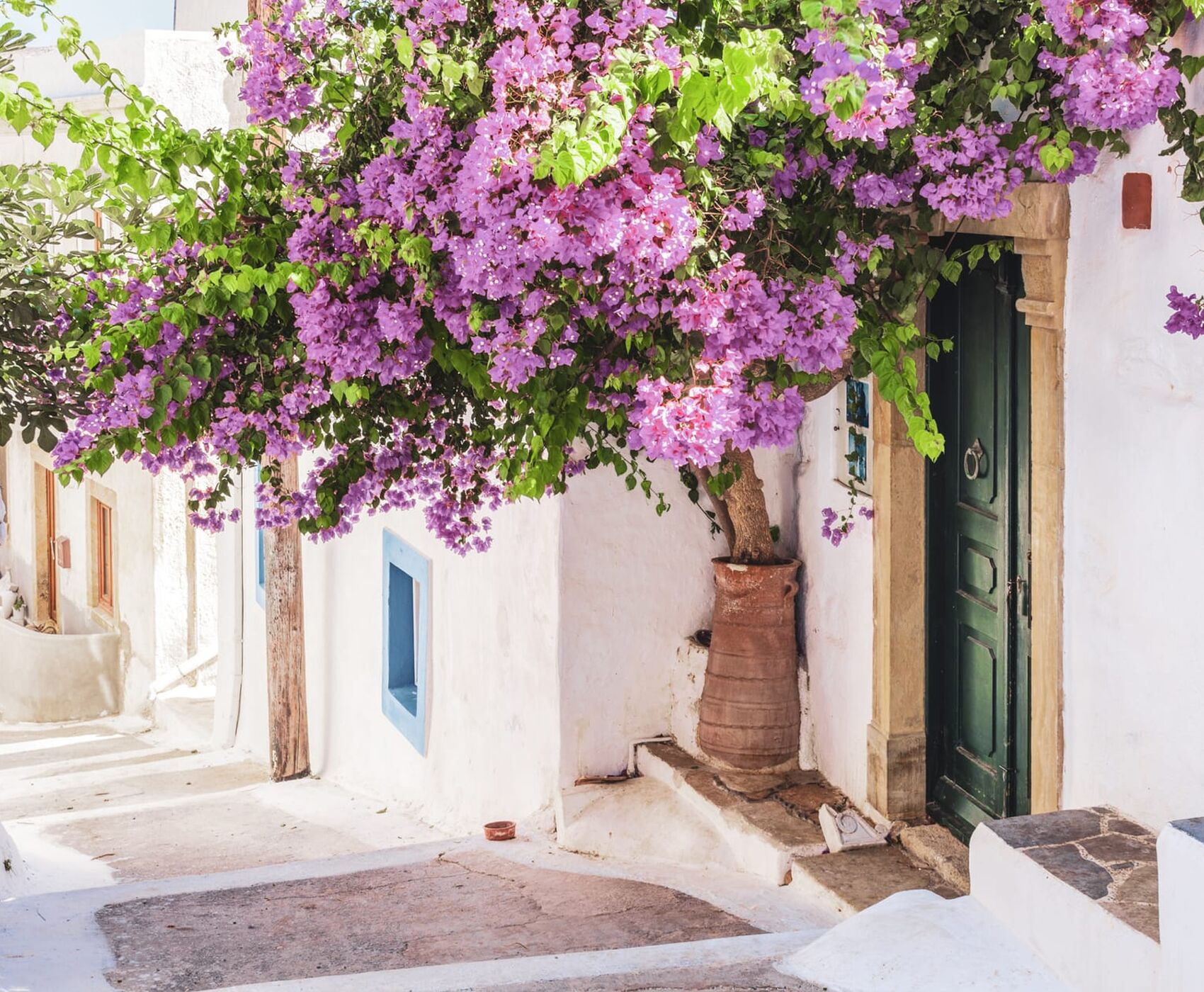 LEROS TOUR