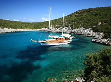 FETHIYE. 12 ISLANDS YACHT TOUR